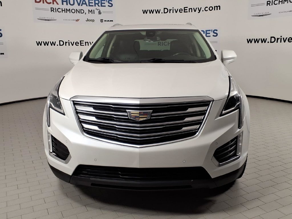 Used 2019 Cadillac XT5 Premium Luxury with VIN 1GYKNERS3KZ196861 for sale in Richmond, MI