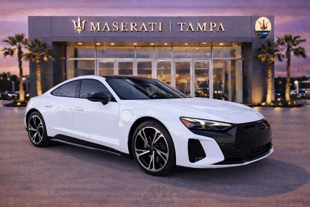 2022 Audi e-tron GT Premium Plus