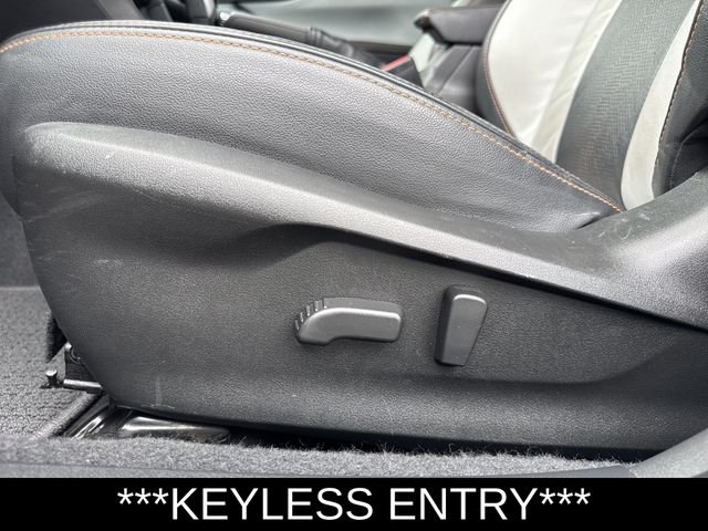 Used 2022 Gray Subaru Limited image 12
