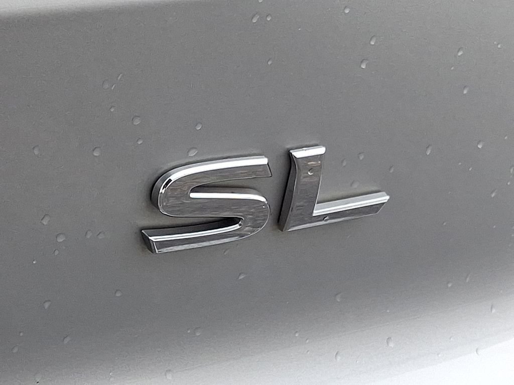 Used 2025 Silver Nissan SL image 35