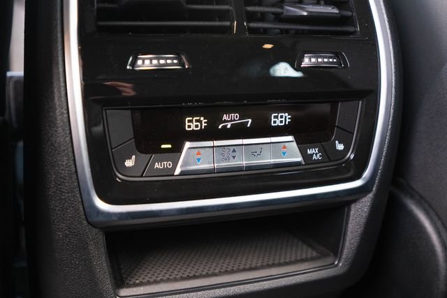 Certified Used 2024 Alpine White BMW xDrive40i image 33