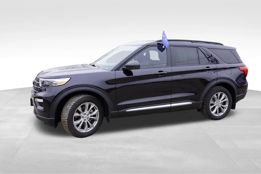 Used 2022 Black Ford XLT image 10