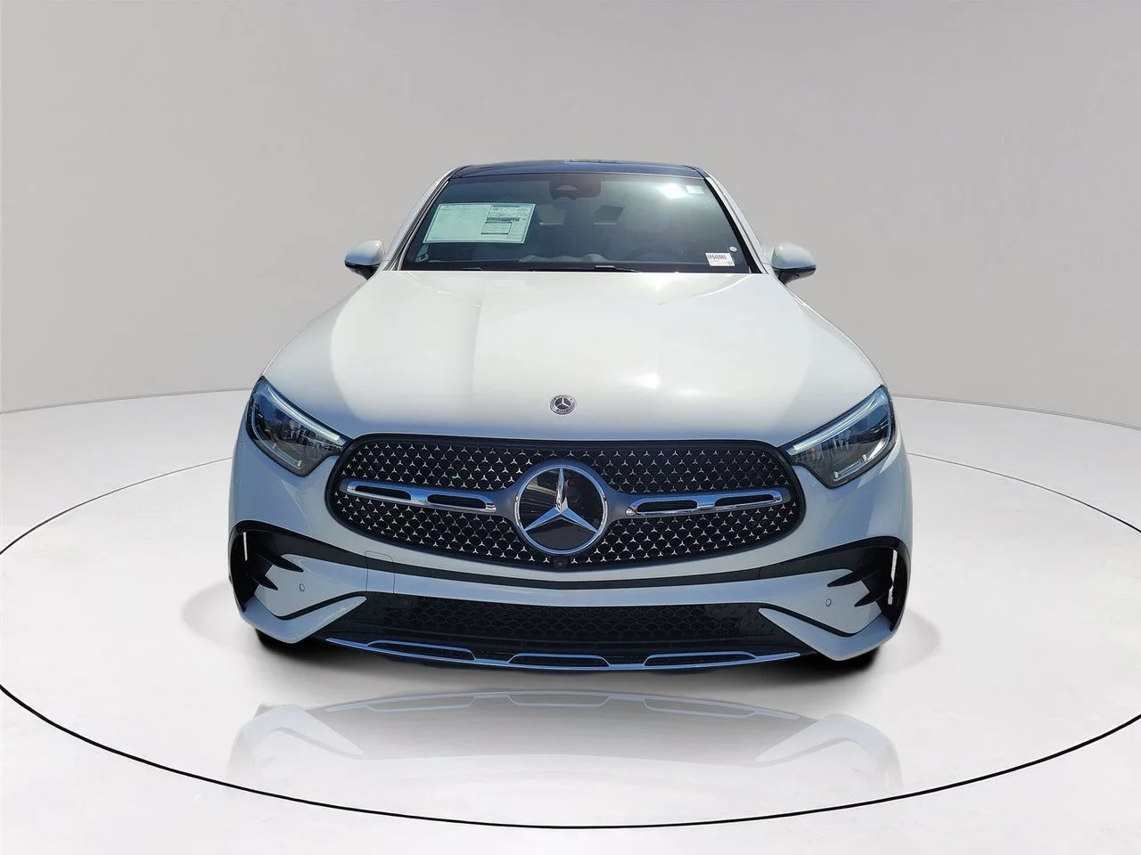 New 2027 Polar White Mercedes-Benz GLC 300 image 2