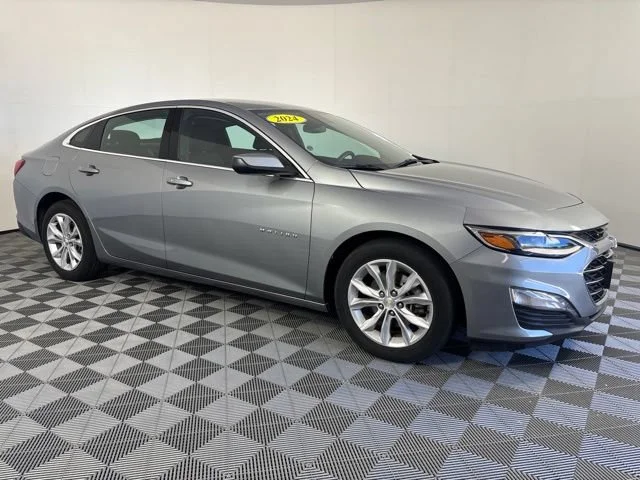 Used 2024 Sterling Gray Metallic Chevrolet 1LT image 31