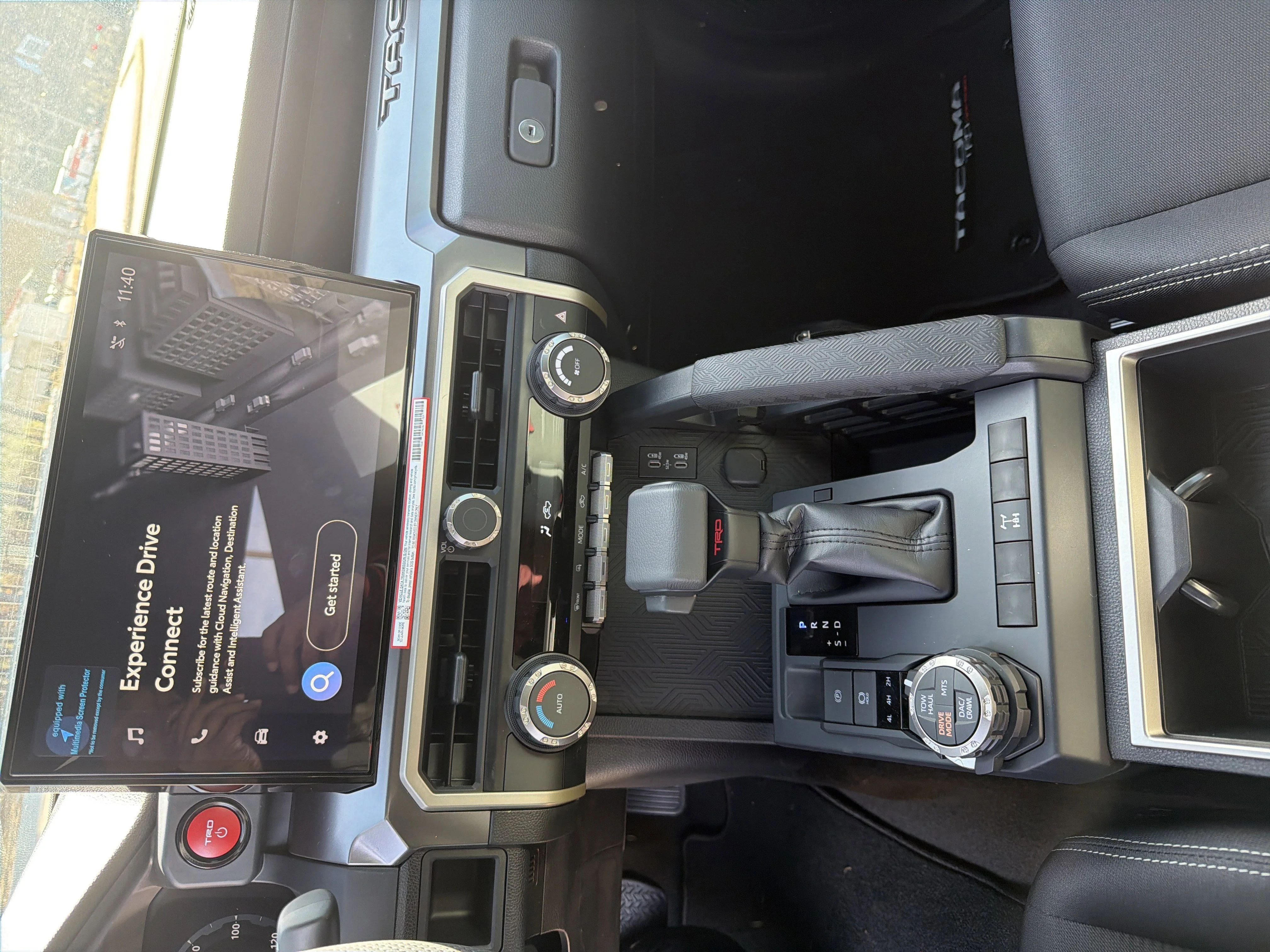 2025 Toyota Tacoma TRD Off Road - Photo 13