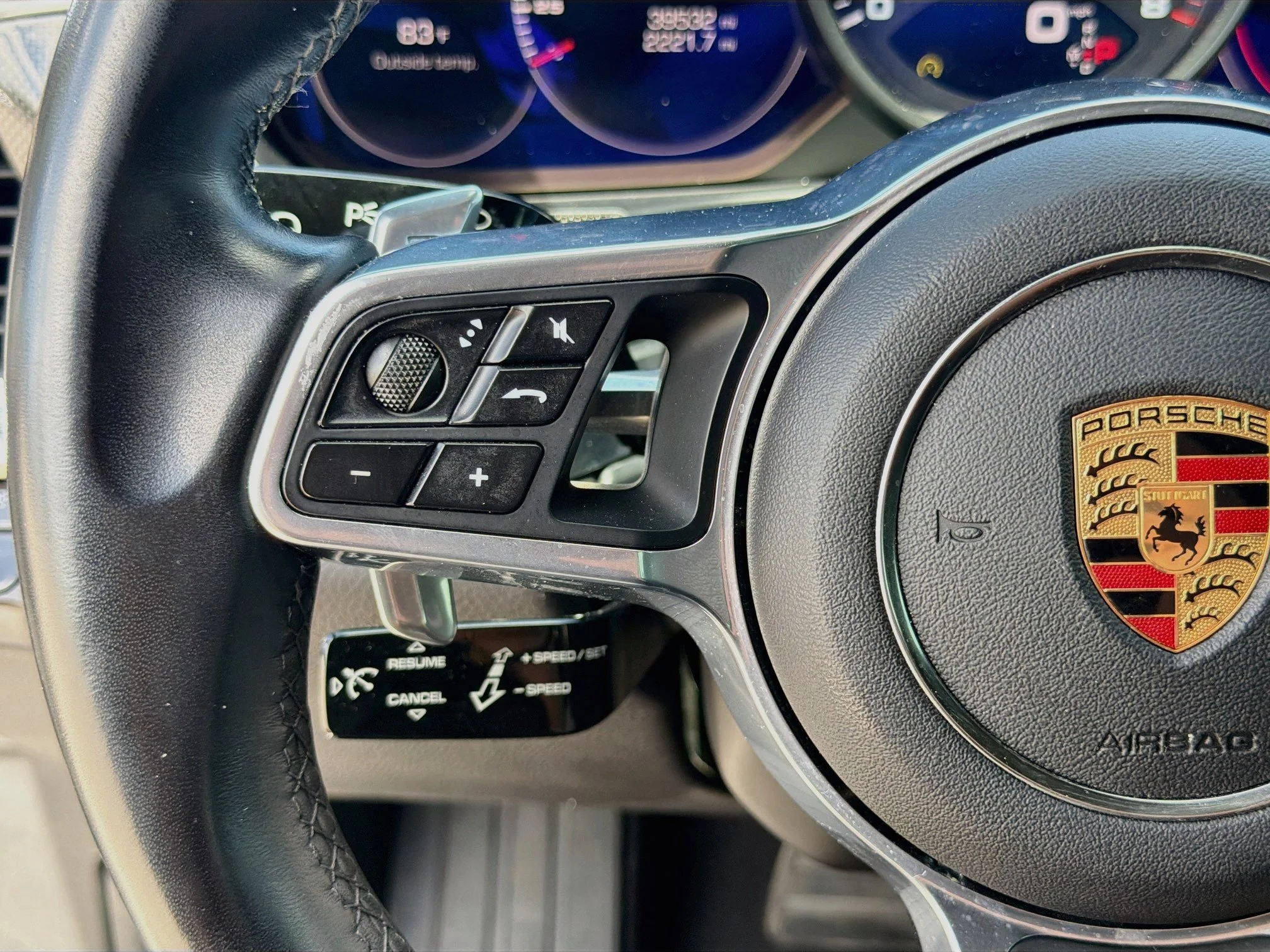 Used 2020 Volcano Grey Metallic Porsche 4 image 36