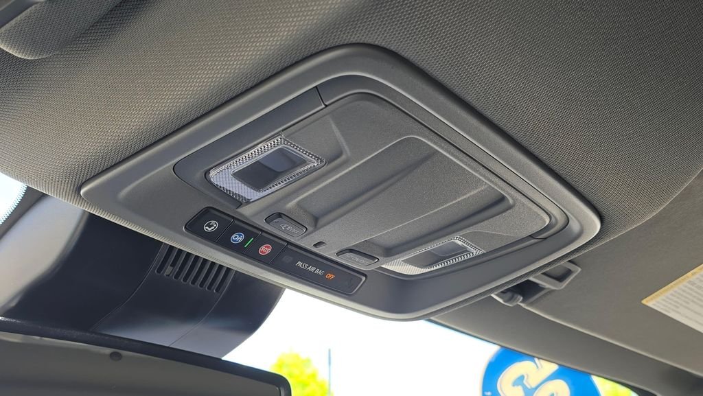 Used 2025 Summit White Chevrolet Custom image 35