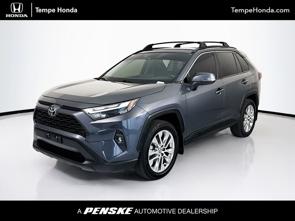 2023 Toyota RAV4 XLE Premium FWD's photo