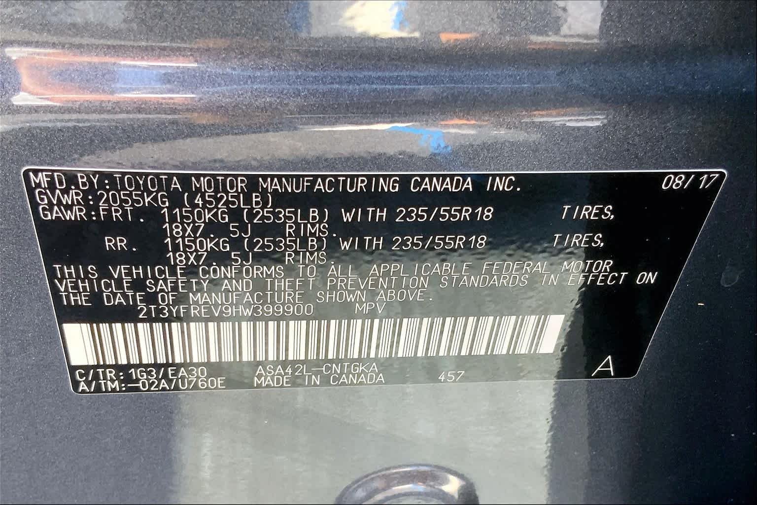Used 2017 Magnetic Gray Metallic Toyota Platinum image 32