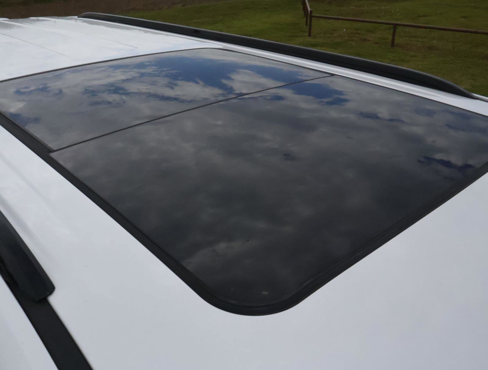 Used 2024 Crystal White Tricoat Cadillac Sport image 11
