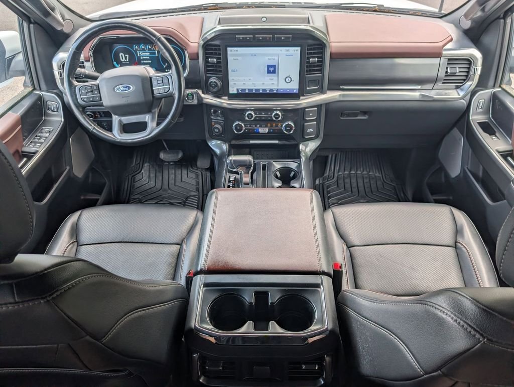 Used 2023 White Ford Lariat image 18