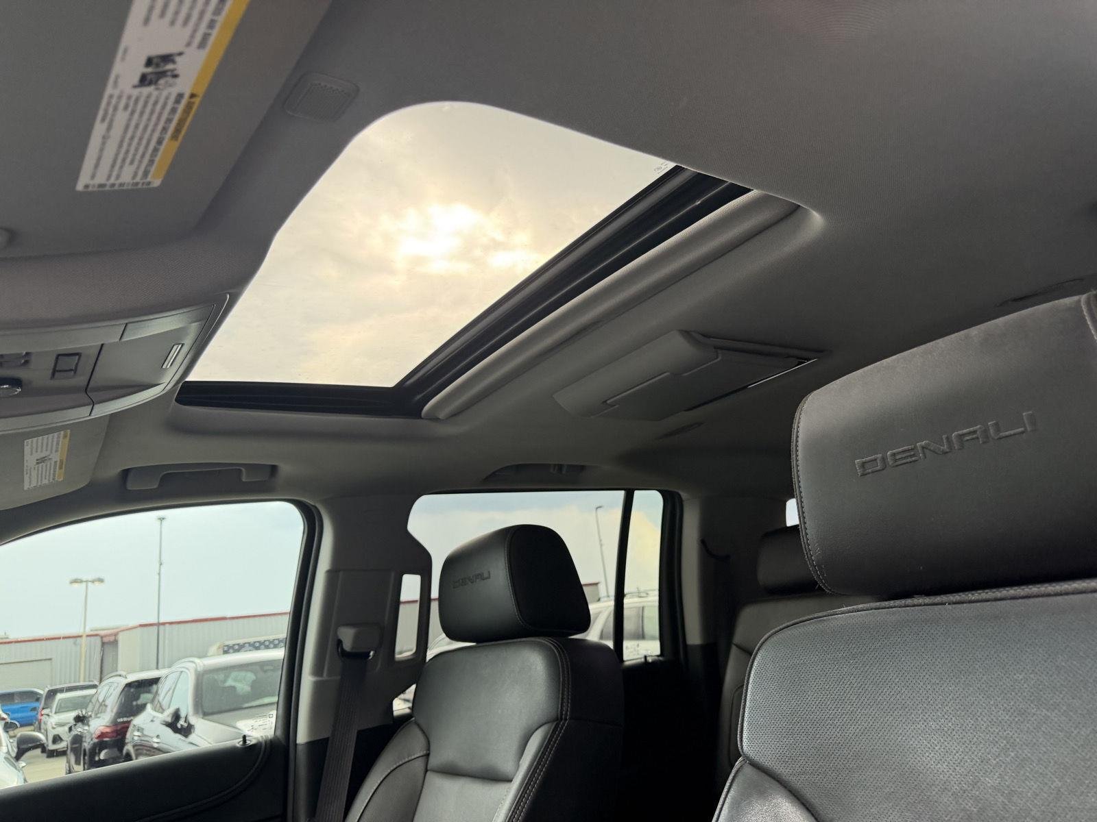 Used 2016 Quicksilver Metallic GMC Denali image 16