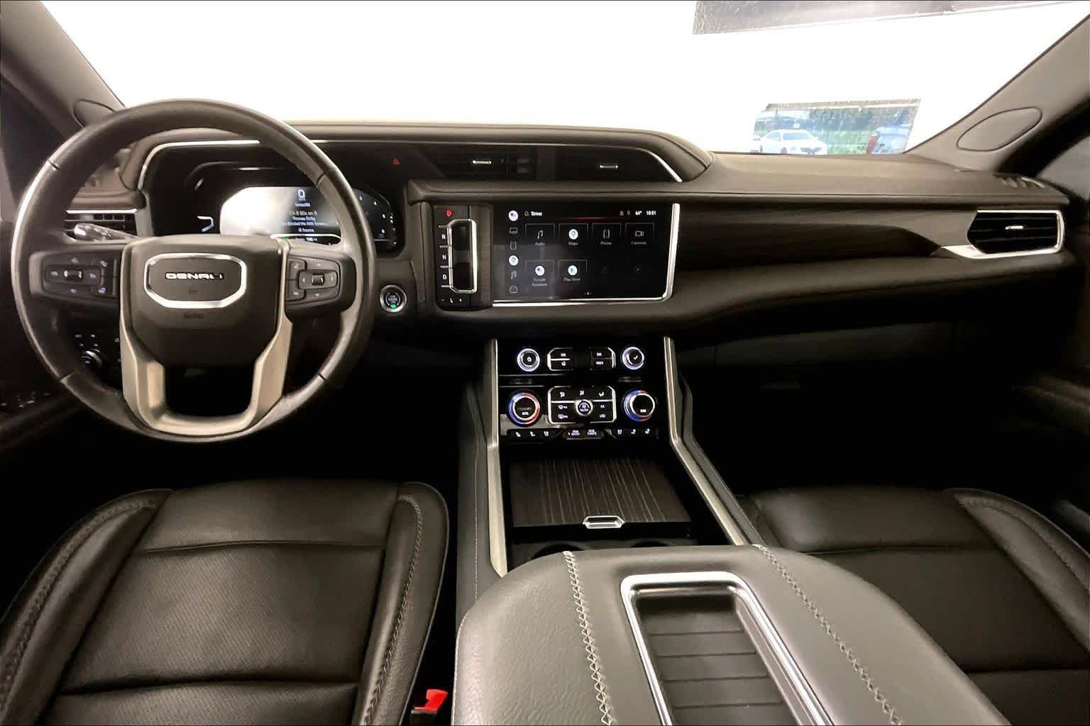 2022 GMC Yukon XL Denali - Photo 15