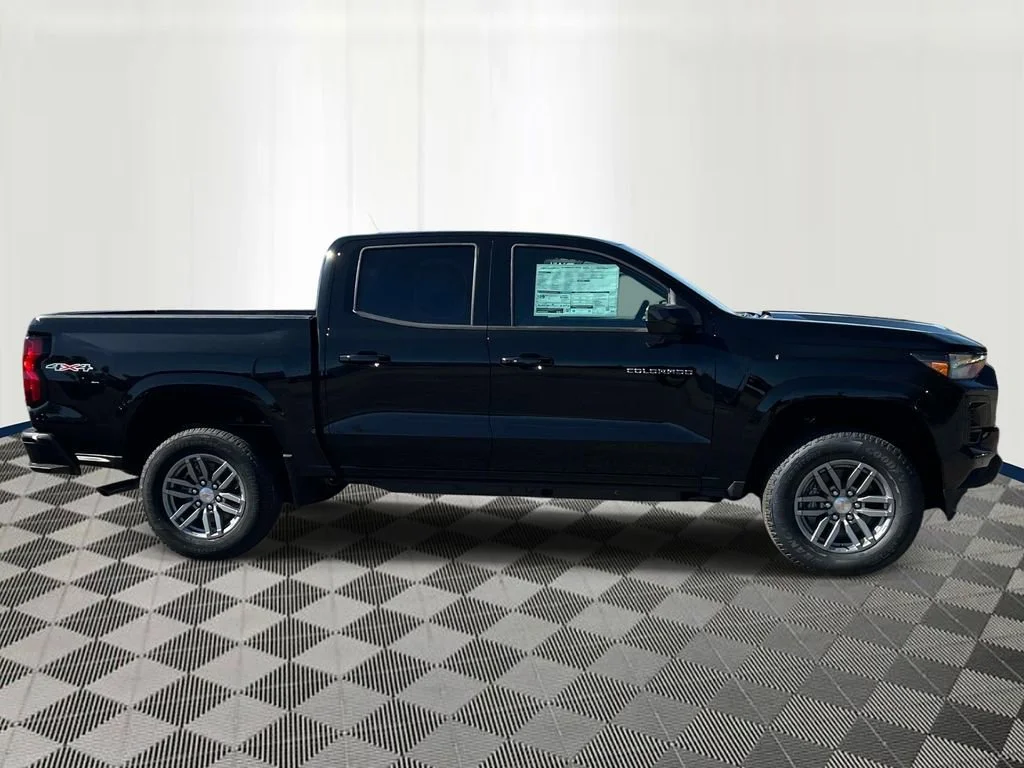 New 2026 Black Chevrolet LT image 6