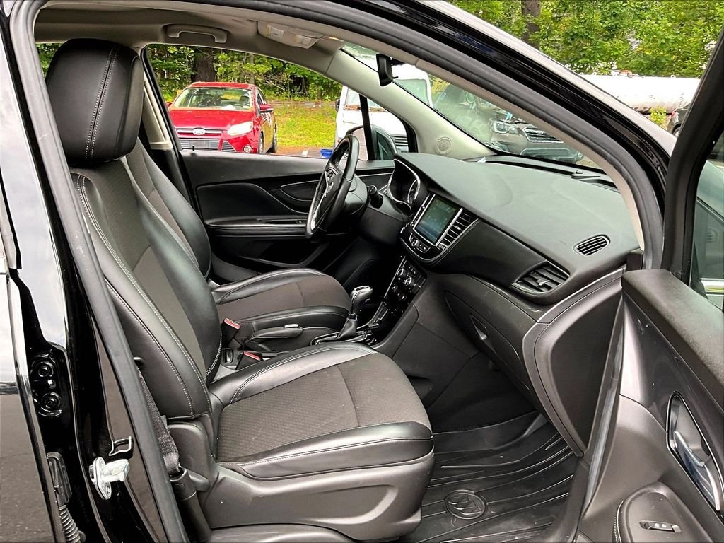 Used 2020 Black Buick Preferred image 14