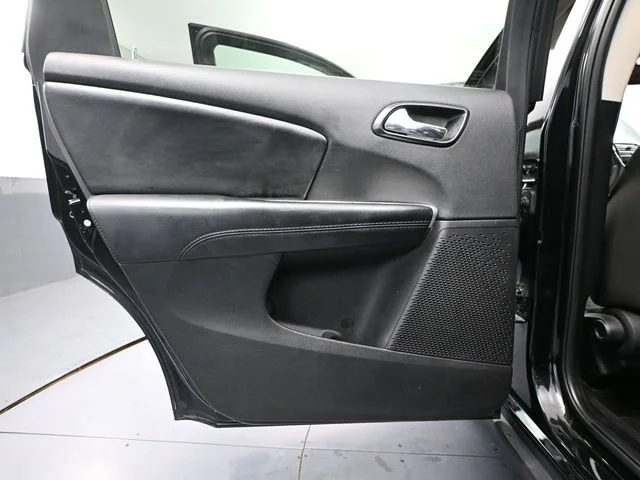 Used 2019 Black Dodge SE image 30