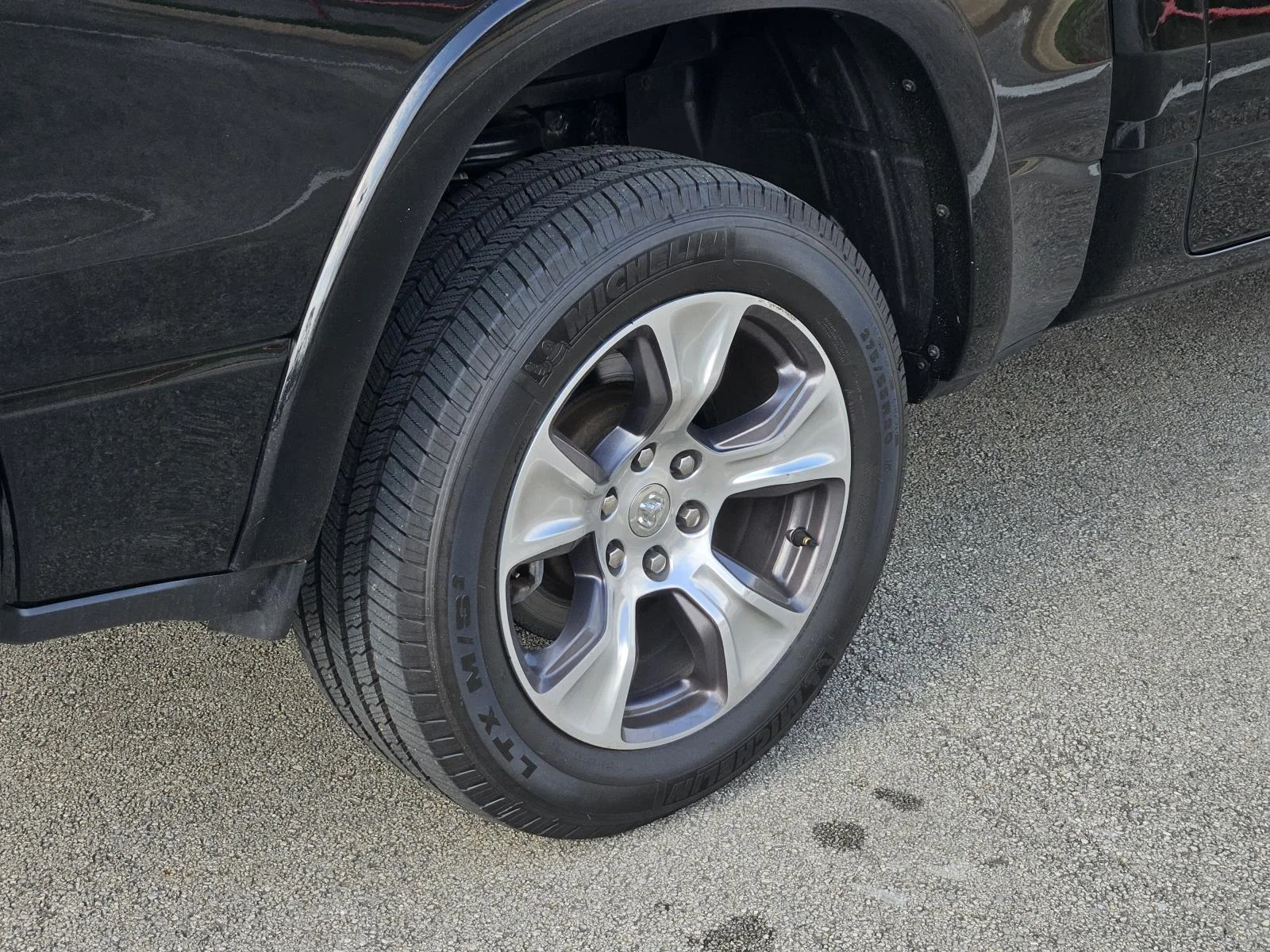 2022 RAM Ram 1500 Pickup Laramie - Photo 10
