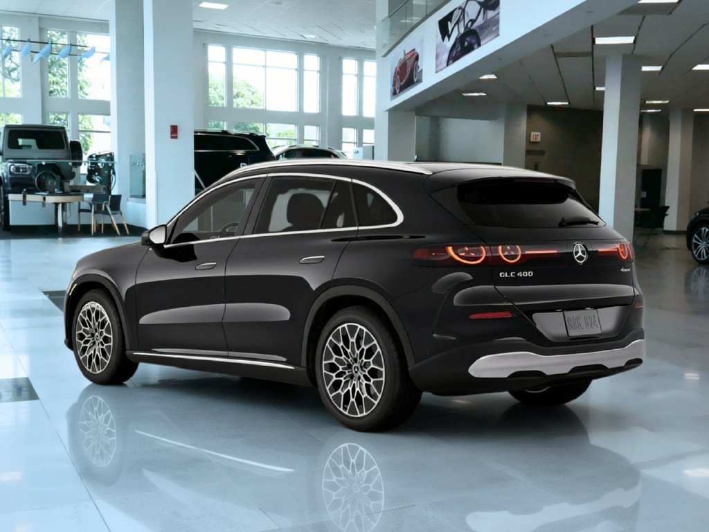 New 2027 Black Mercedes-Benz GLC 400 image 69