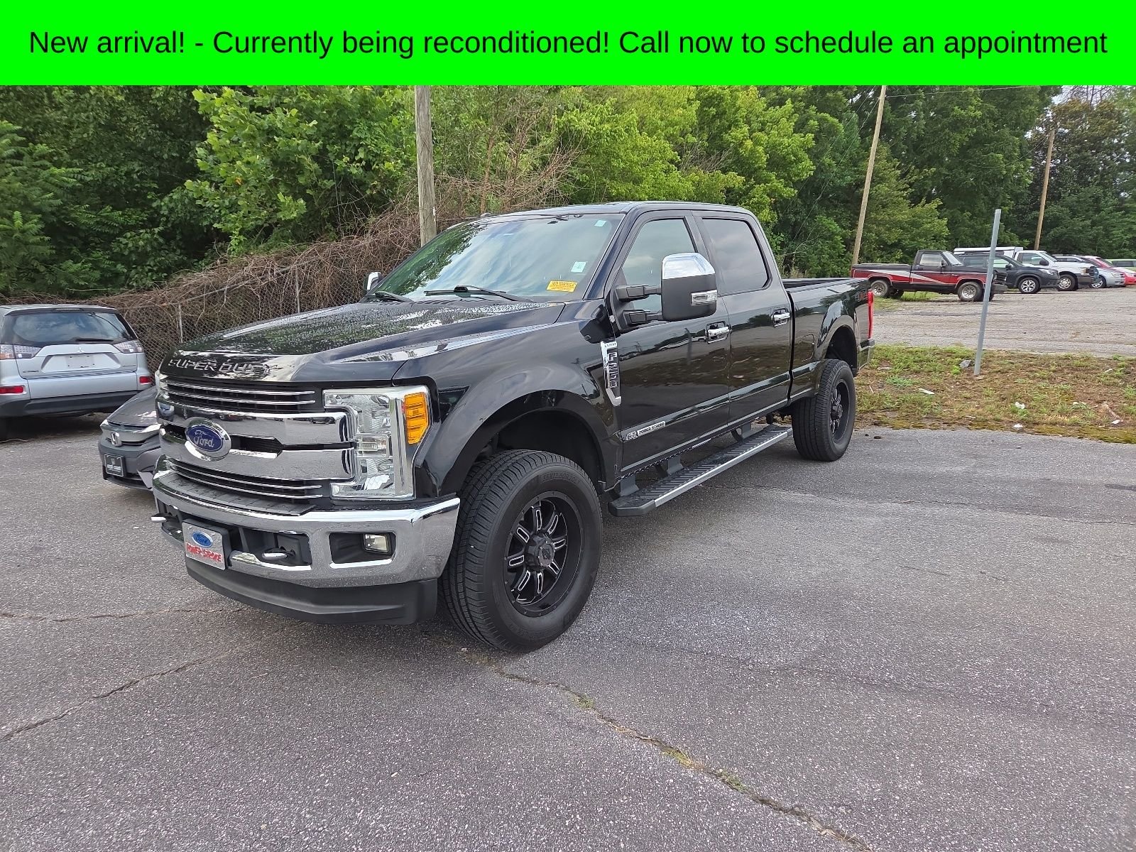 Used 2017 Black Ford Lariat image 3