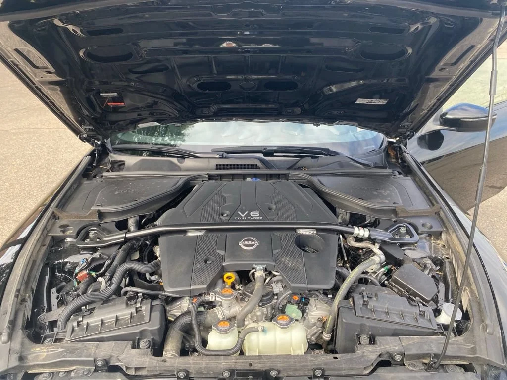 Used 2024 Black Nissan Performance image 27