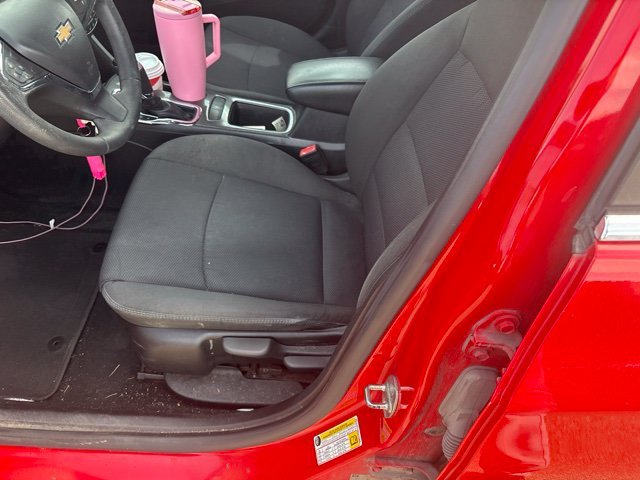 Used 2017  Chevrolet LT image 6