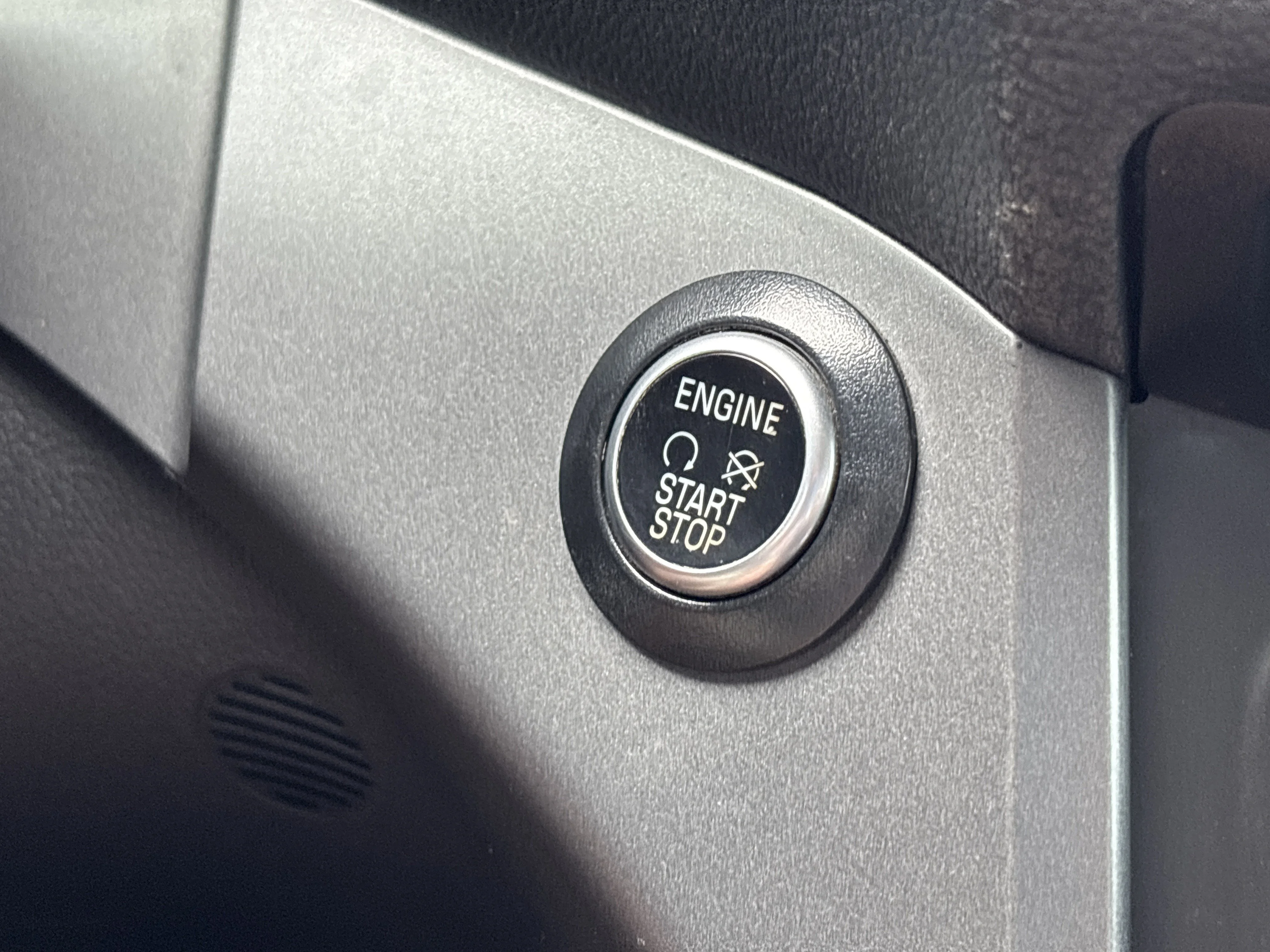Used 2019 Ingot Silver Metallic Ford SEL image 29