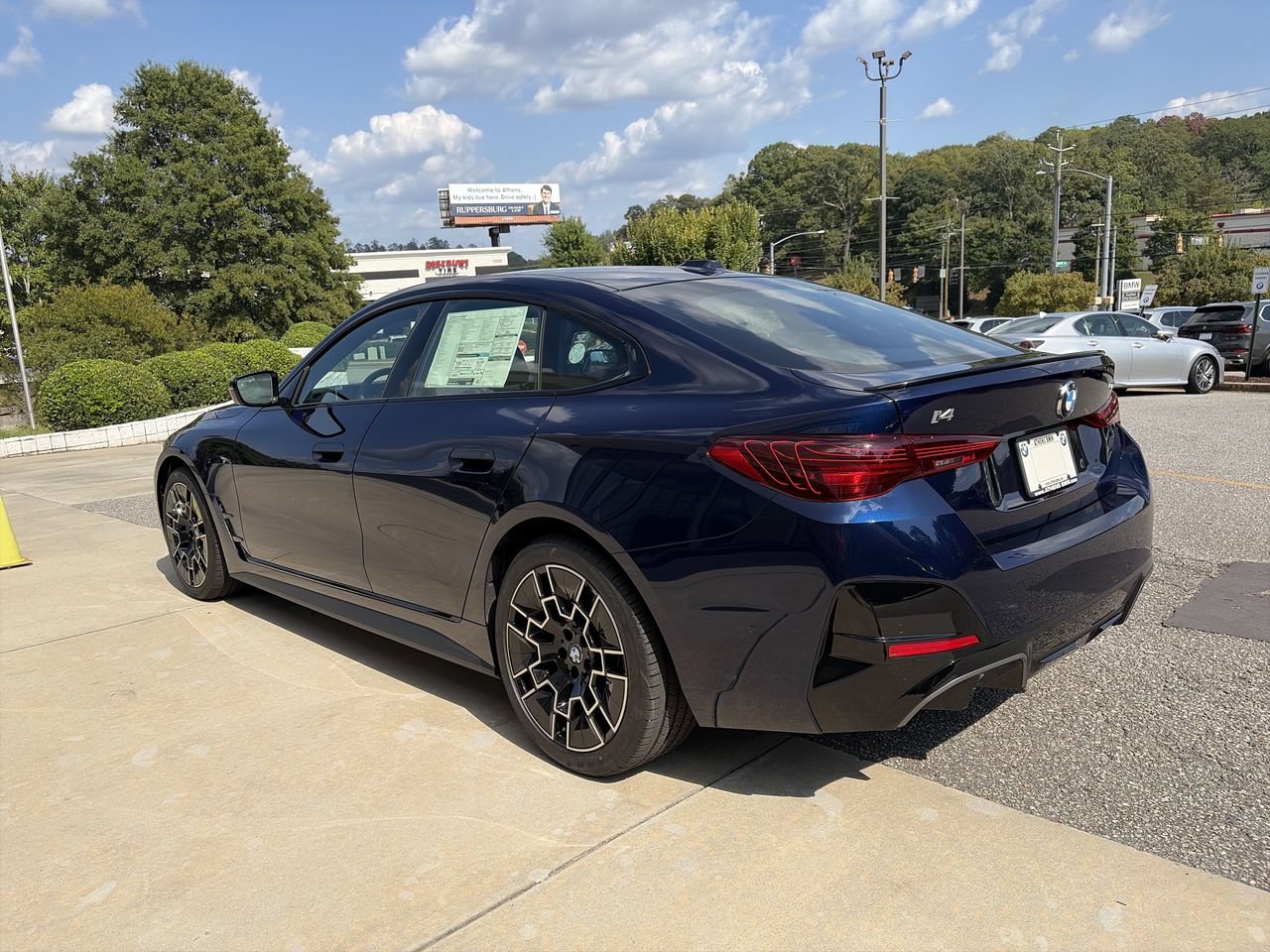 New 2026 Tanzanite Blue II Metallic BMW eDrive40 image 6