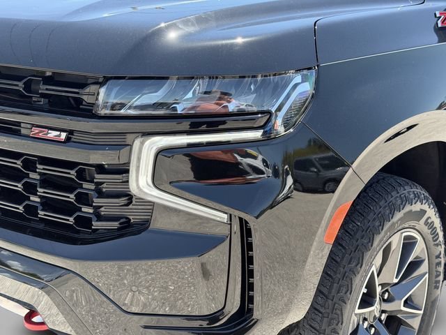 Used 2023 Black Chevrolet Z71 image 13