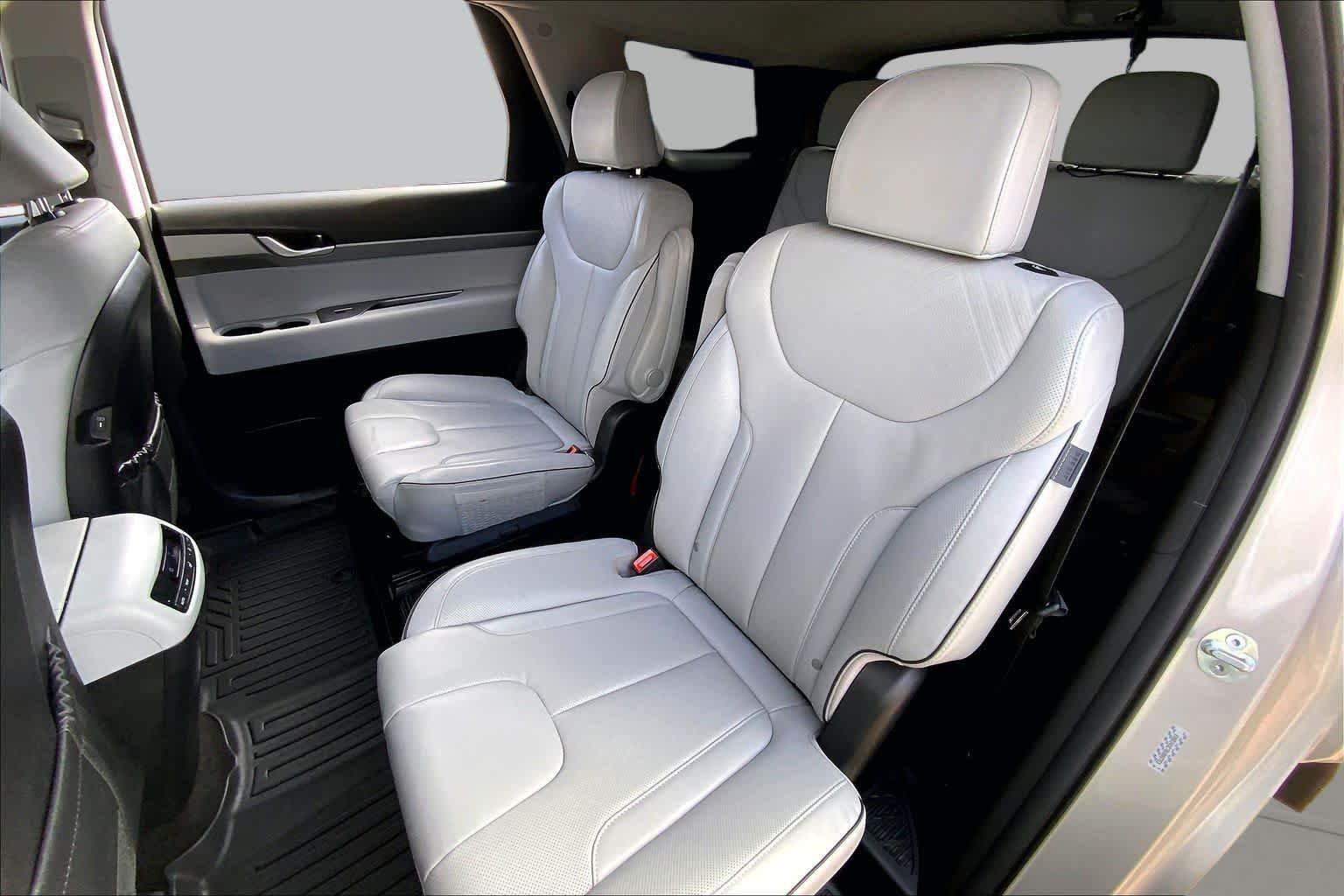 Used 2024  Hyundai SEL 7P image 20