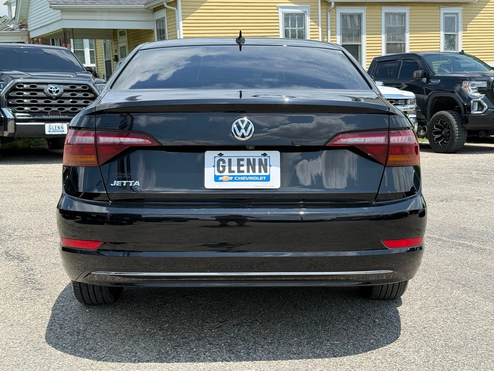 Used 2019 Black Volkswagen 1.4T S image 11