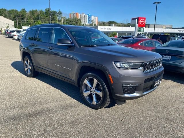 Used 2021 Gray Metallic Jeep Limited image 25