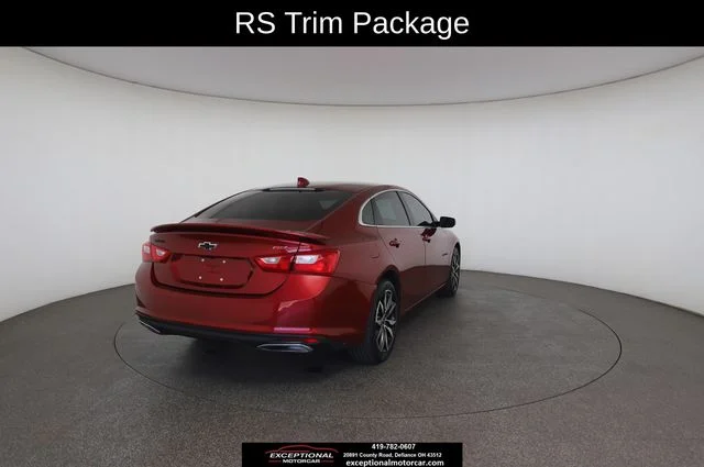 Used 2021 Red Chevrolet RS image 17