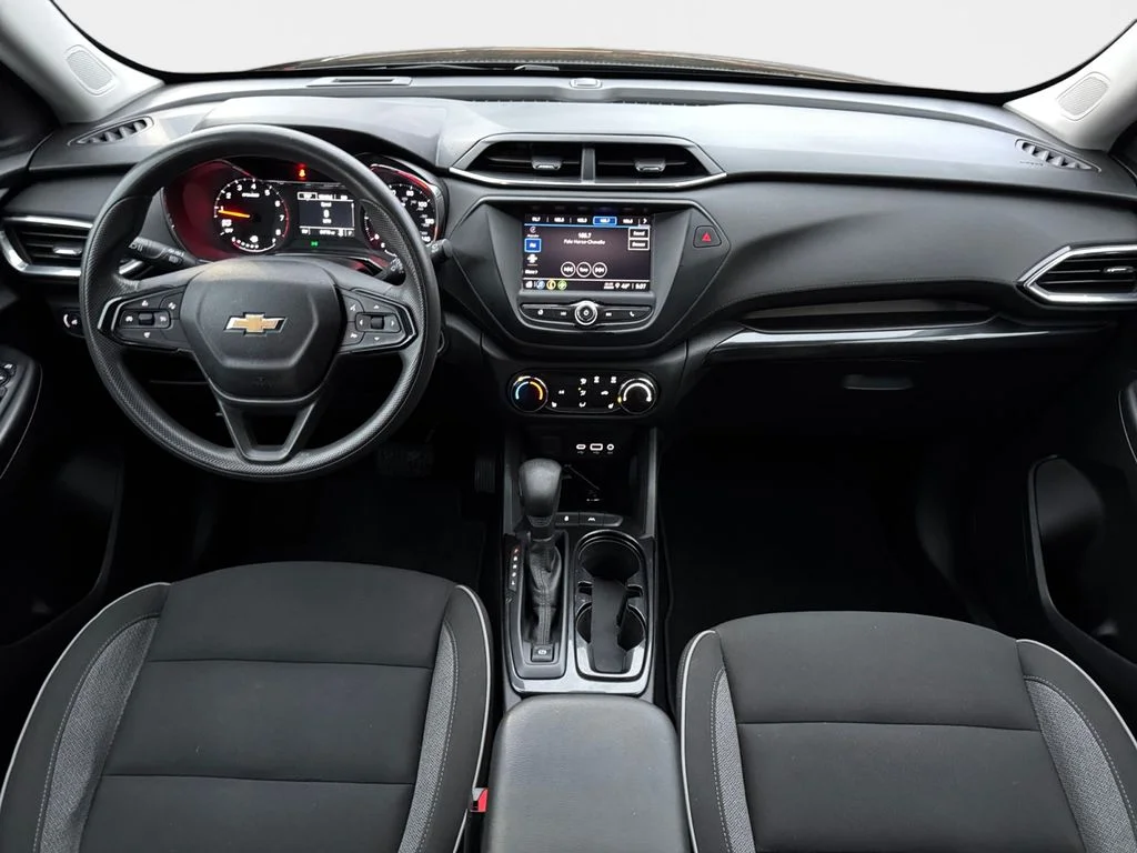 Used 2023 Mosaic Black Metallic Chevrolet LT image 15