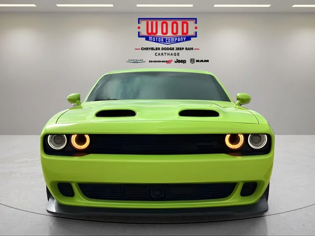 Used 2023 Sublime Metallic Clearcoat Dodge SRT Hellcat Jailbreak image 8