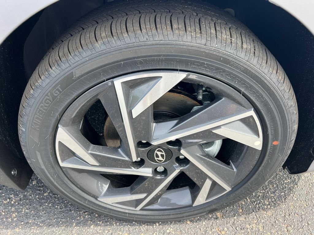 2025 Hyundai Elantra Blue - Photo 12