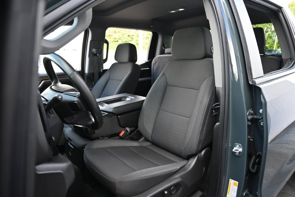 Used 2025 Cypress Chevrolet LT image 19