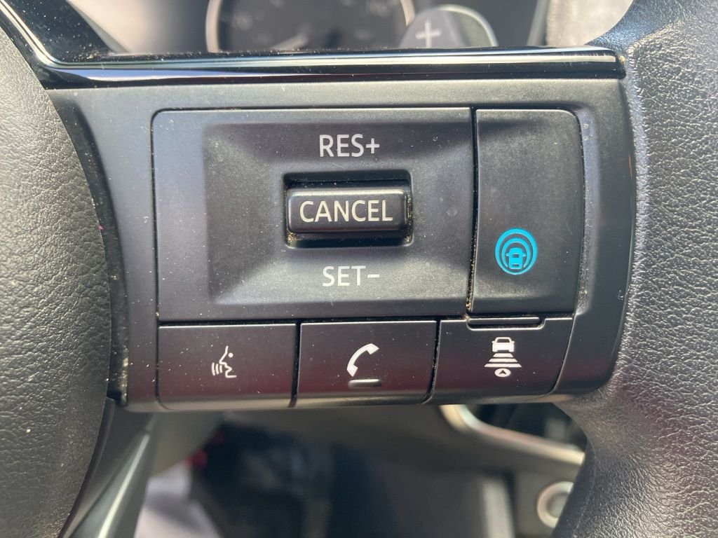 Used 2021 Gray Nissan SV image 12