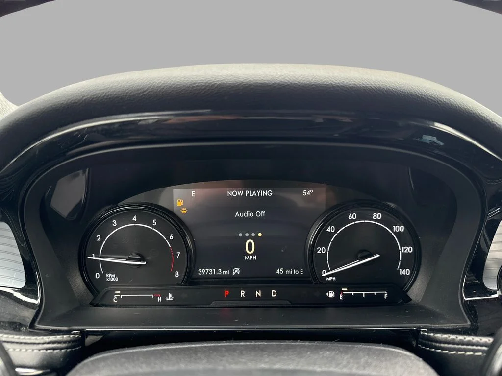 Used 2022 Black Lincoln Standard image 16
