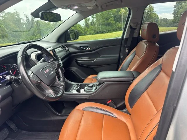 Used 2020 Silver GMC AT4 image 17