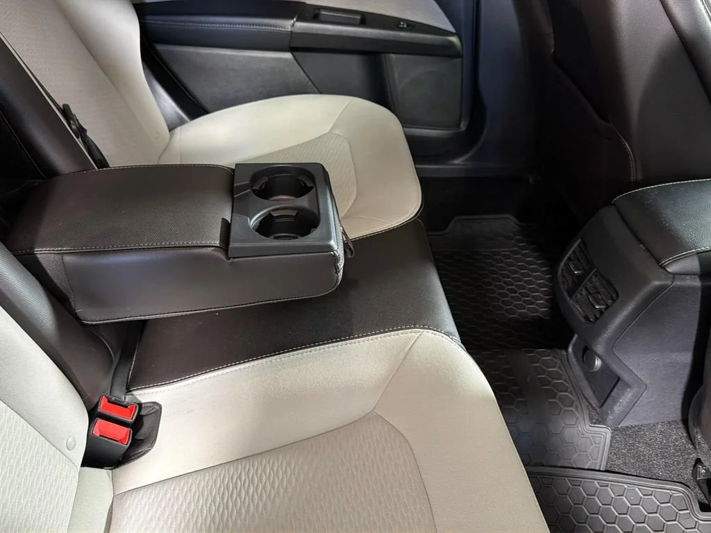 Used 2019  Ford SE image 30