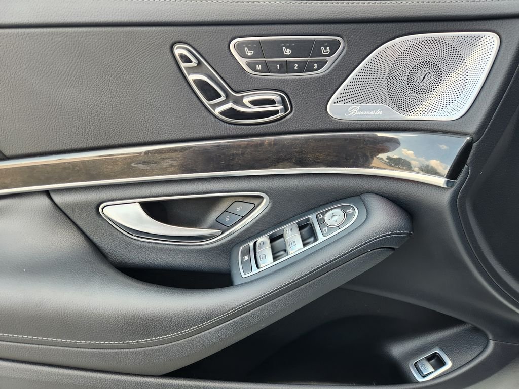 Used 2018 designo Diamond White Mercedes-Benz S 450 image 22