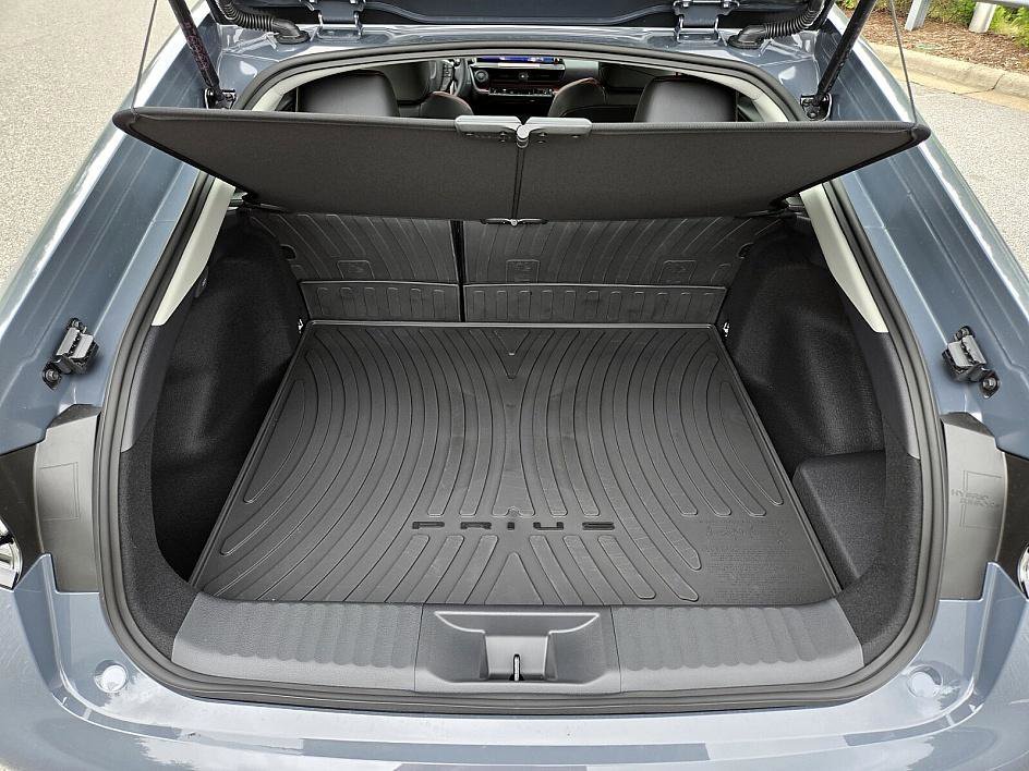 New 2025 Guardian Gray Toyota XSE image 16