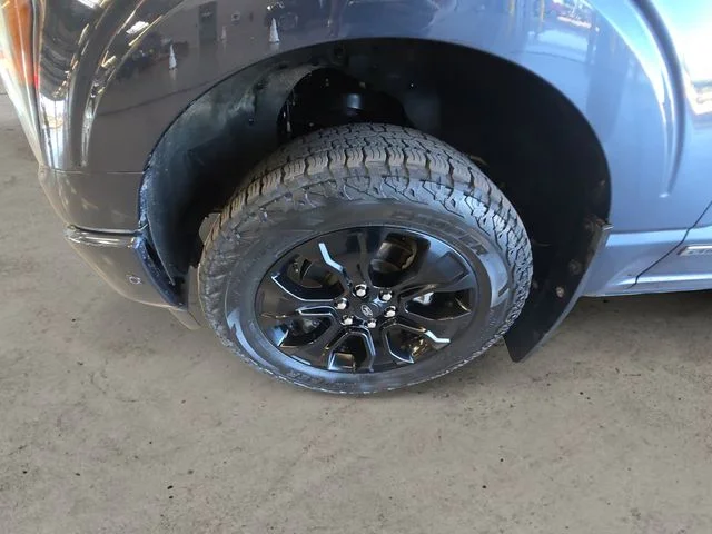 Certified Used 2022 Quartz Ford Platinum image 9