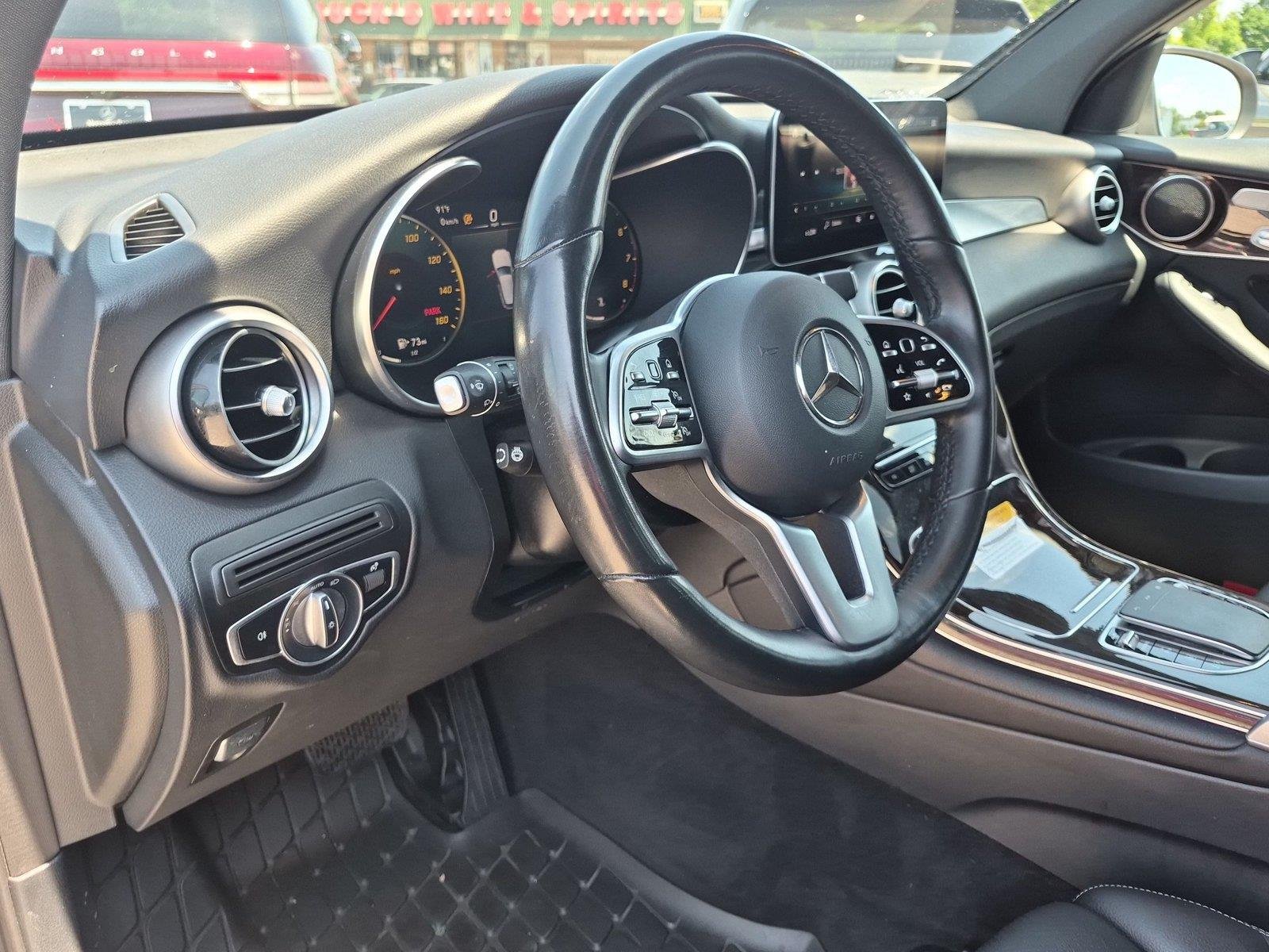 Certified Used 2022 Graphite Grey Metallic Mercedes-Benz GLC 300 image 19