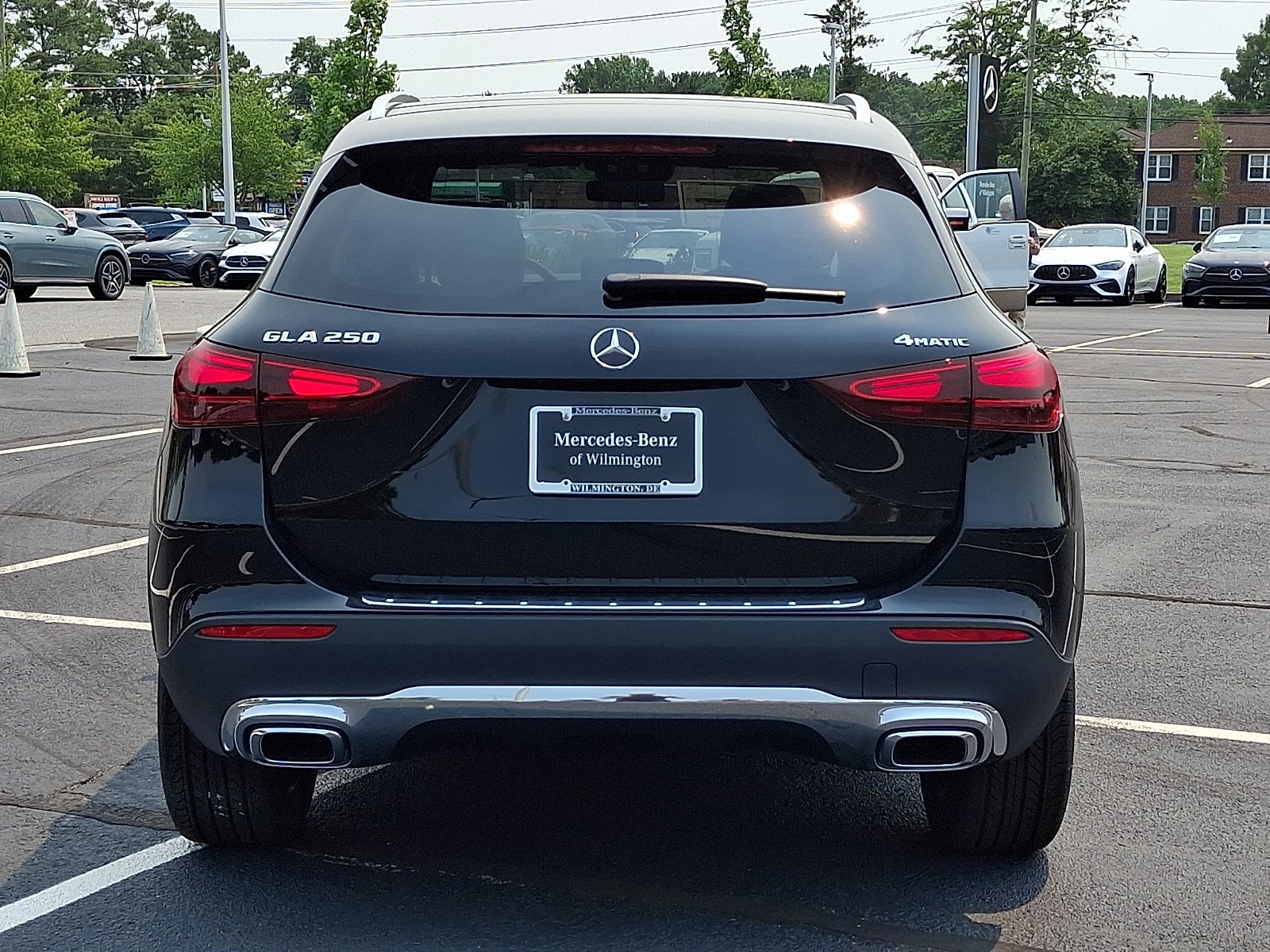 New 2026 Night Black Mercedes-Benz GLA 250 image 5