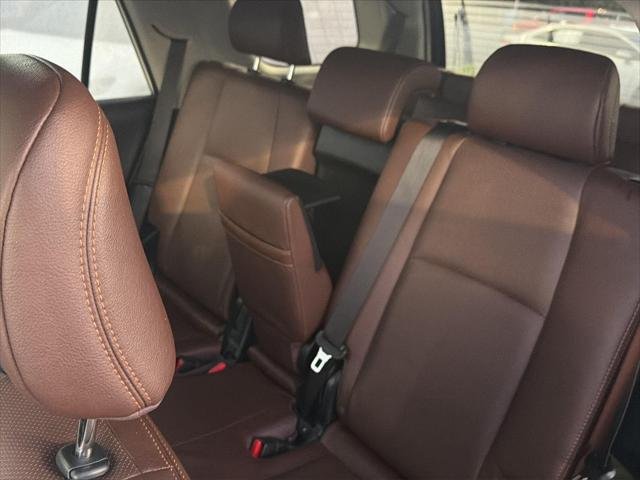 Certified Used 2023 BLIZZARD PEARL Toyota  image 34