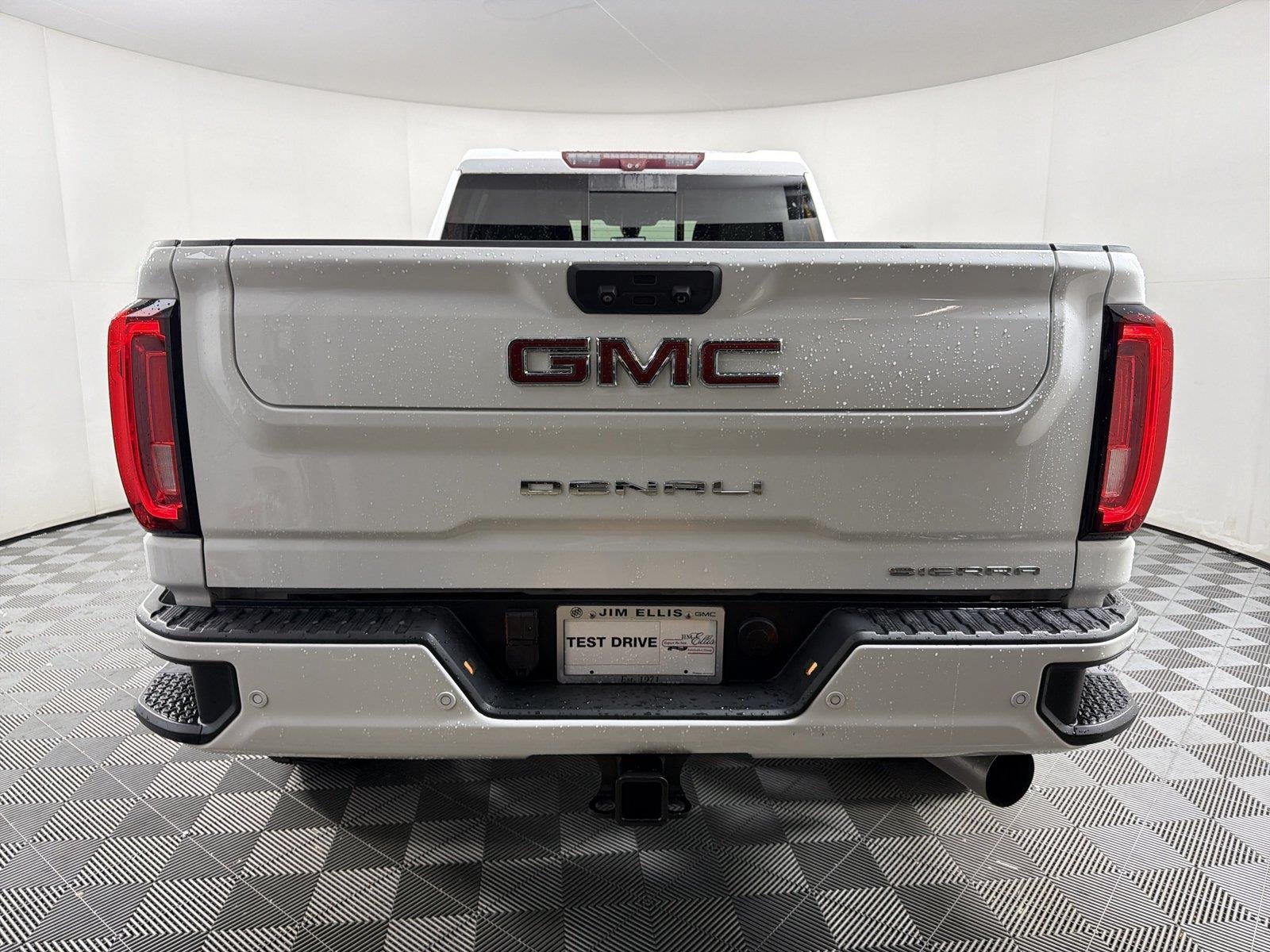 Used 2020 SUMMIT WHITE GMC Denali image 5