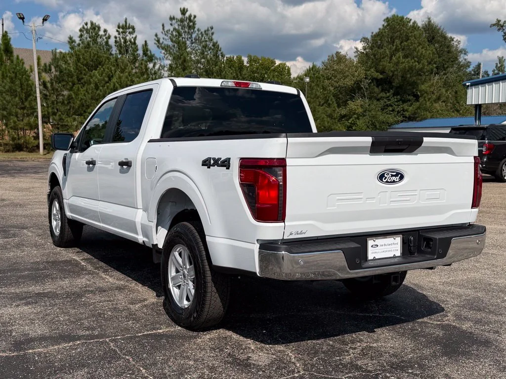 New 2026 Oxford White Ford XL image 19