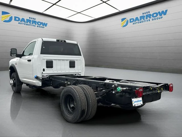 New 2026 Bright White Clear-Coat Exterior Paint RAM Tradesman image 3