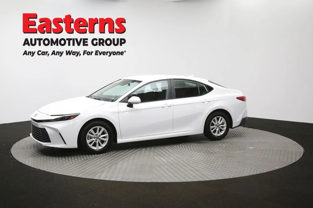 Used 2025 White Toyota LE image 57
